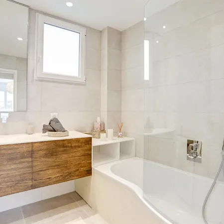 Lou C -CHARMANT APT, CLIM, WIFI, REFAIT A NEUF, 6PERS Nice Extérieur photo
